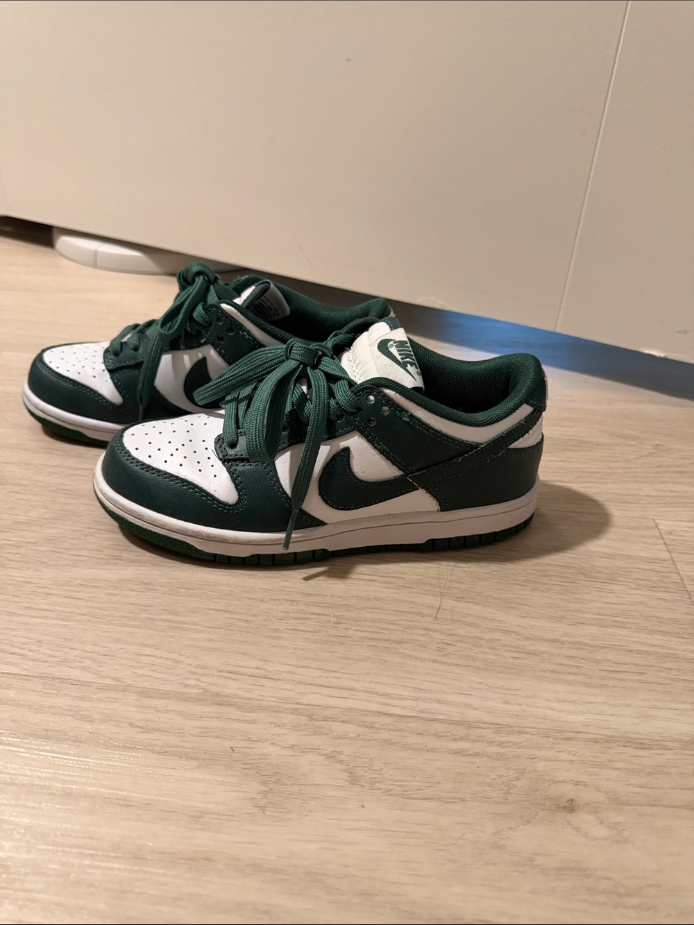 Nike Dunks - Picture 3 of 6